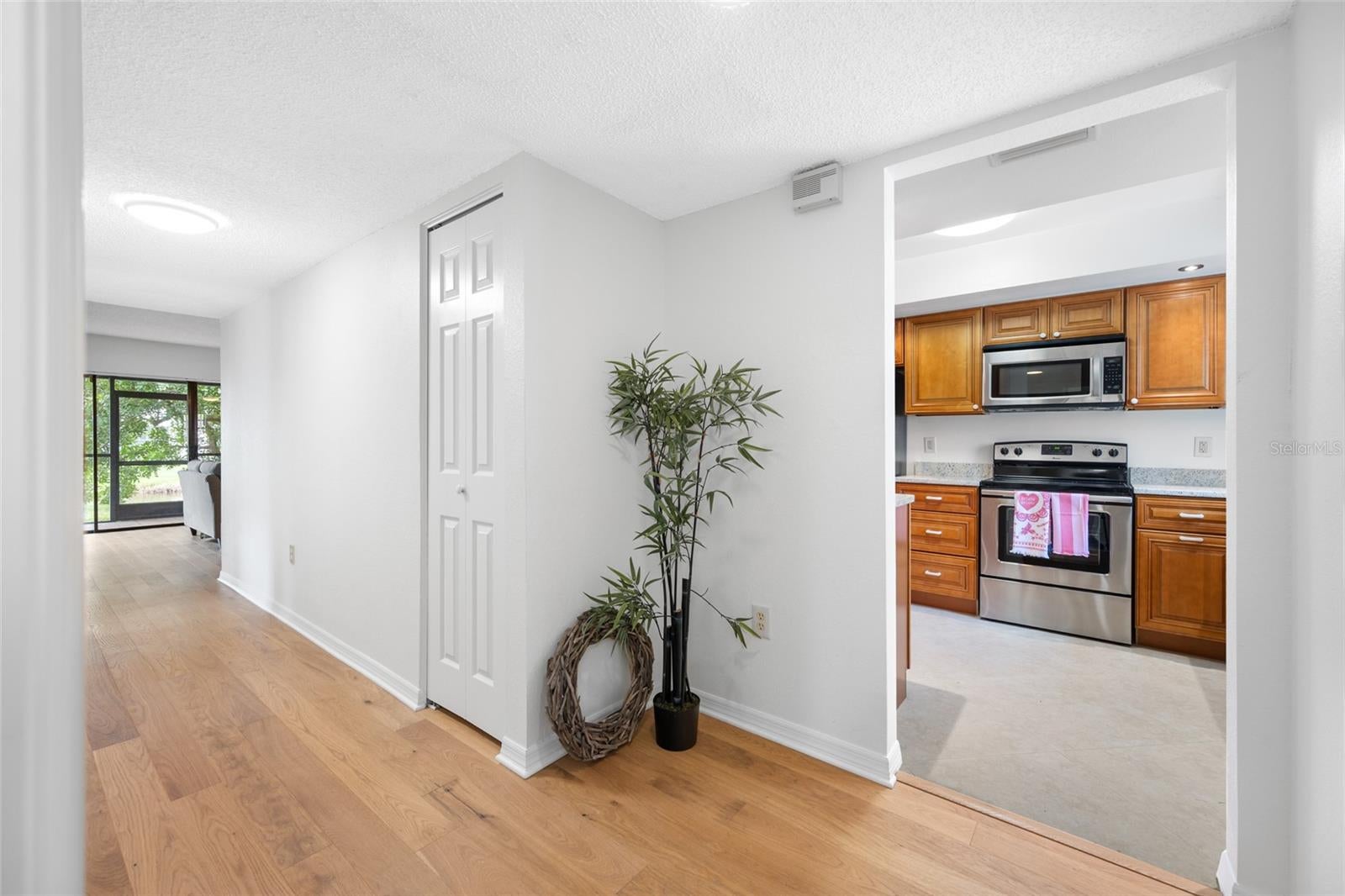 2467 KINGFISHER LANE 101H