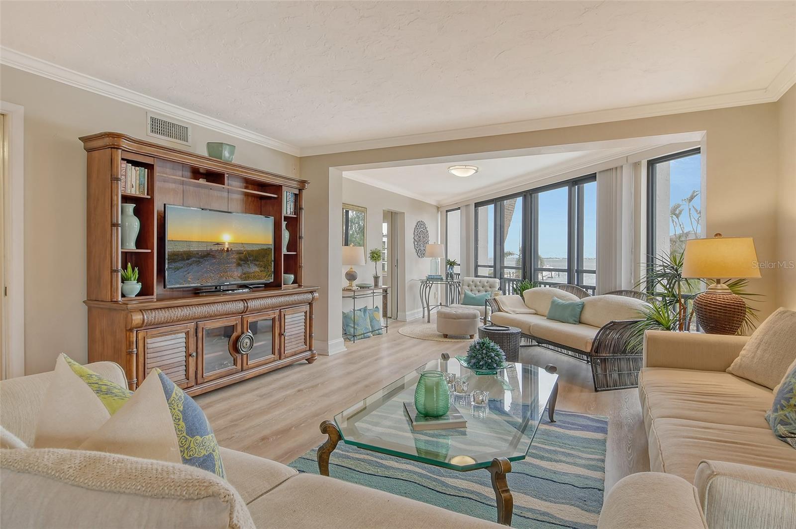 450 GULF OF MEXICO DRIVE B207
