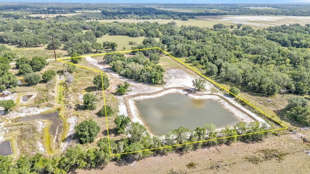 Photo of 1473 SW Reynolds Street, Arcadia, FL 34266 (MLS # C7517306)