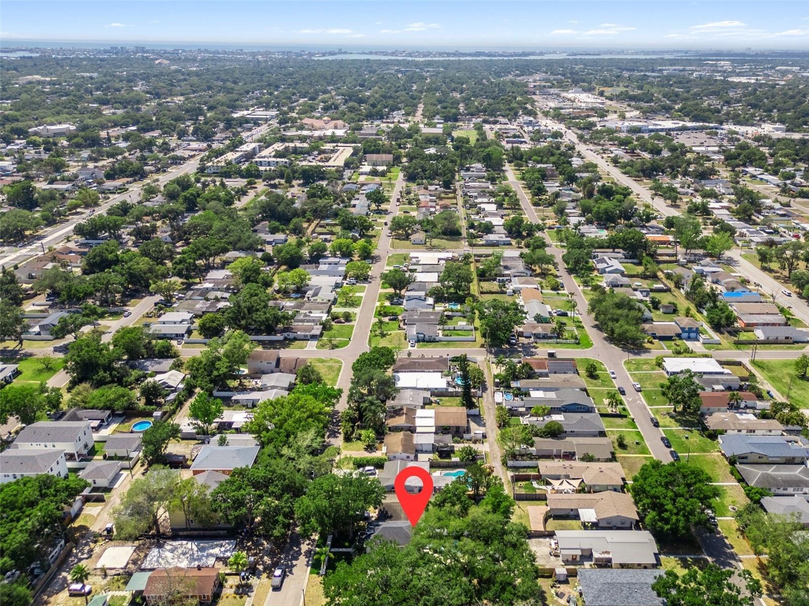 CRESTMONT - Residential