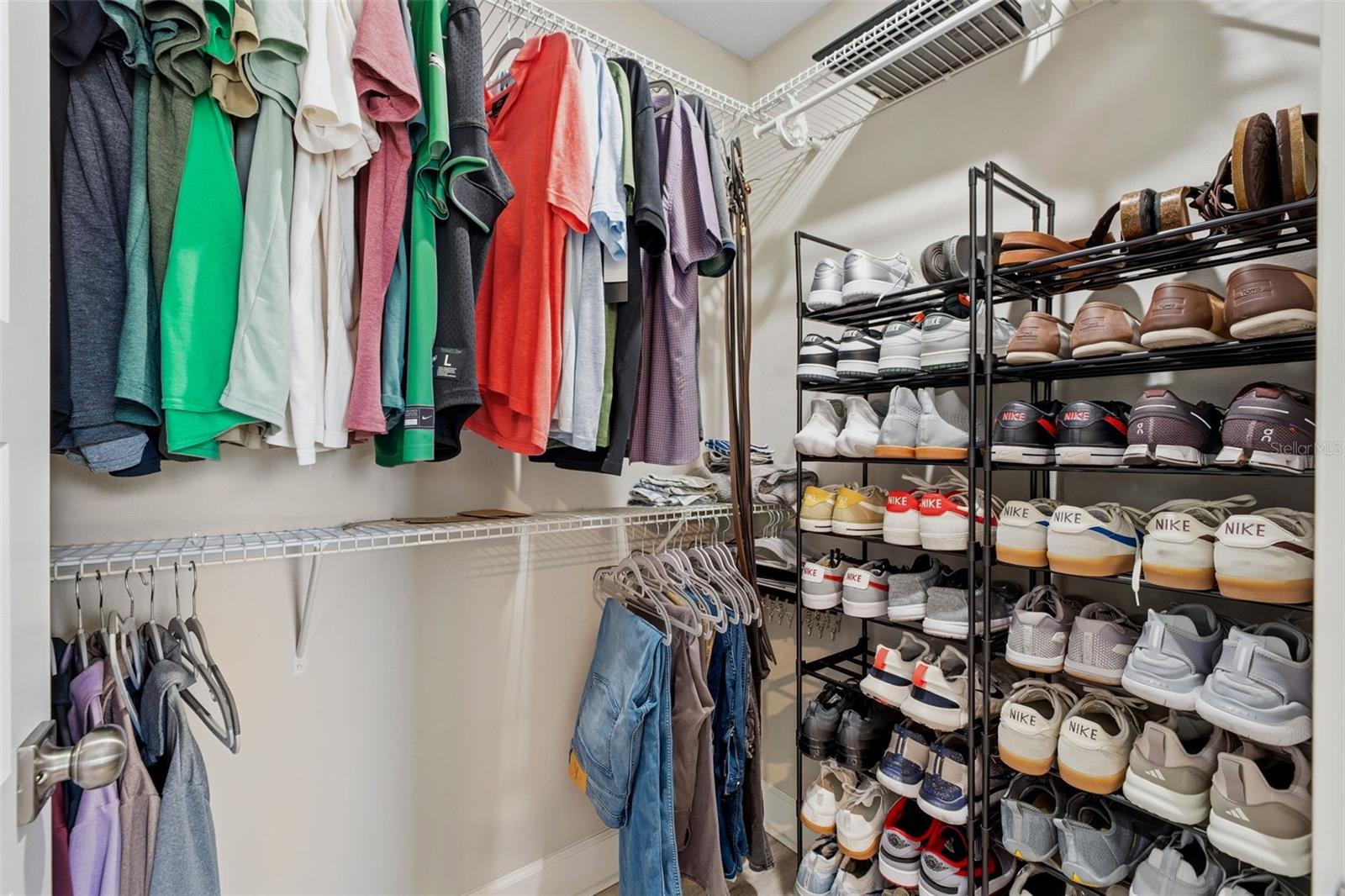 CRESTMONT - Residential