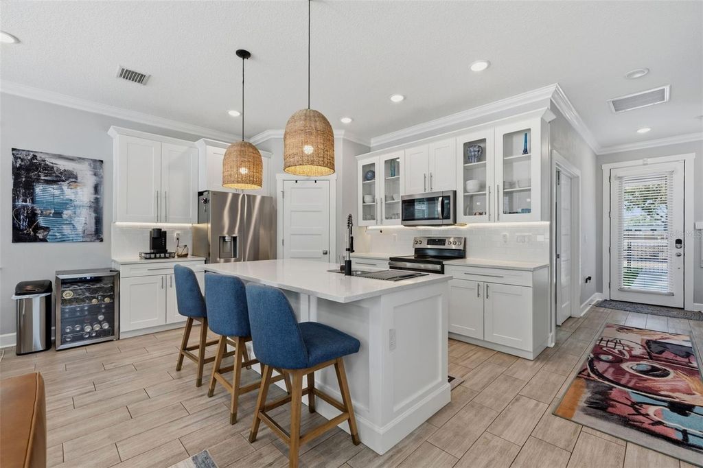 Photo of 5311 7th Avenue N, St Petersburg, FL 33710 (MLS # TB8497052)