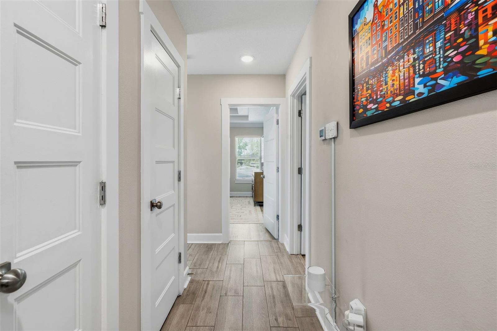 CRESTMONT - Residential