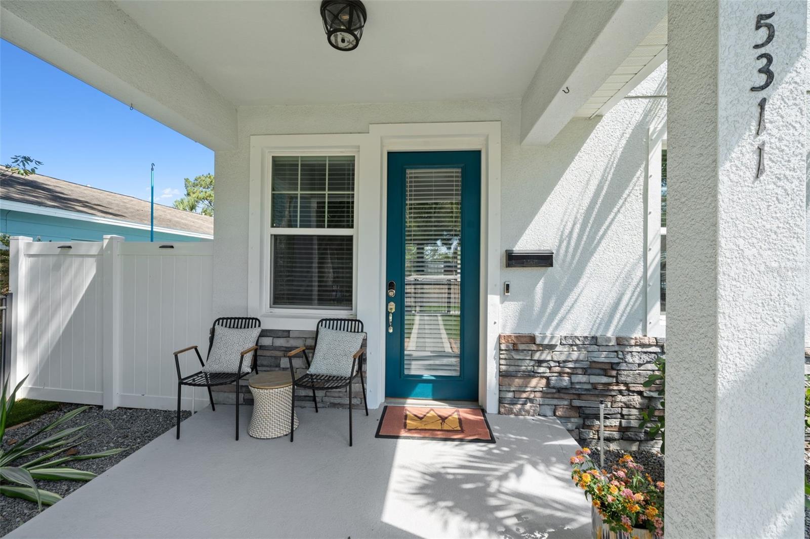 CRESTMONT - Residential