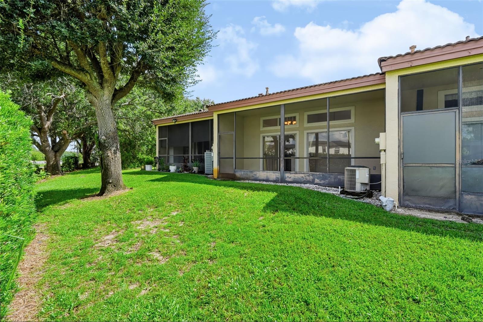 3176 TAMARIND CIRCLE 19