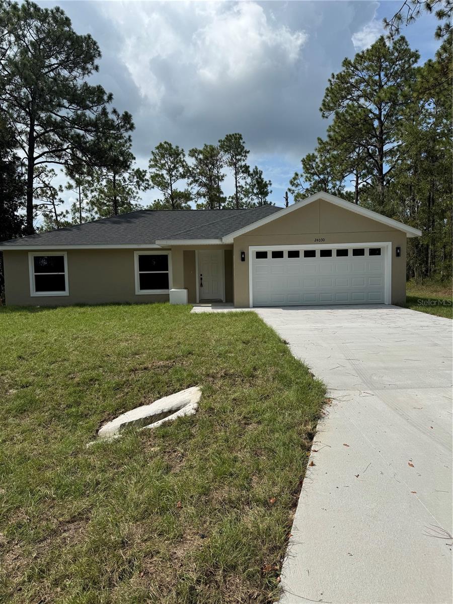 This home is move in ready, with warranty. Owner financing is available with terms. LVP flooring throughout, granite in kitchen and baths. Pictures are of same model built in 2024.