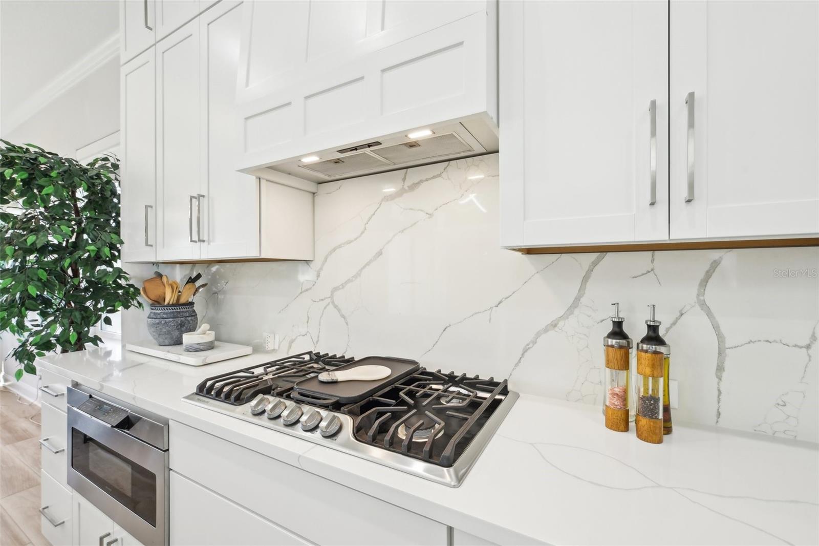 SILVER LANDING - Residential