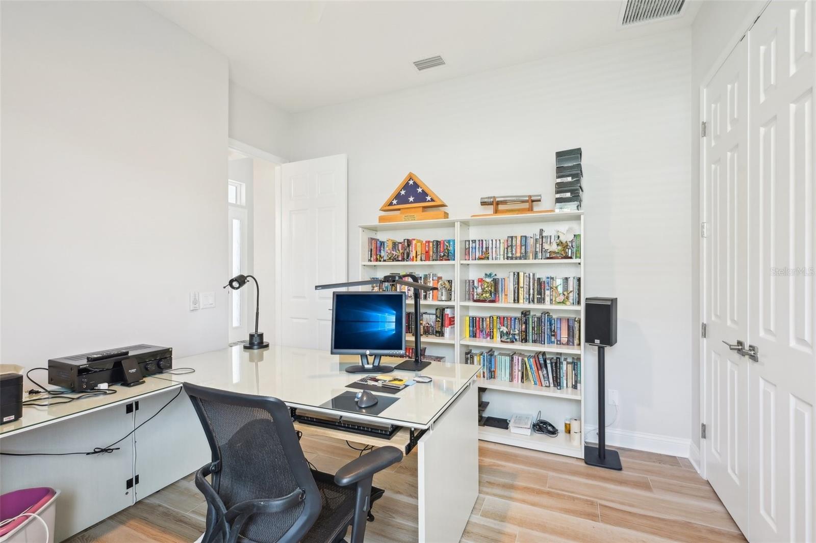 SILVER LANDING - Residential