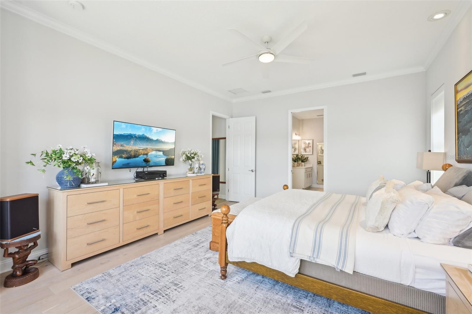 SILVER LANDING - Residential