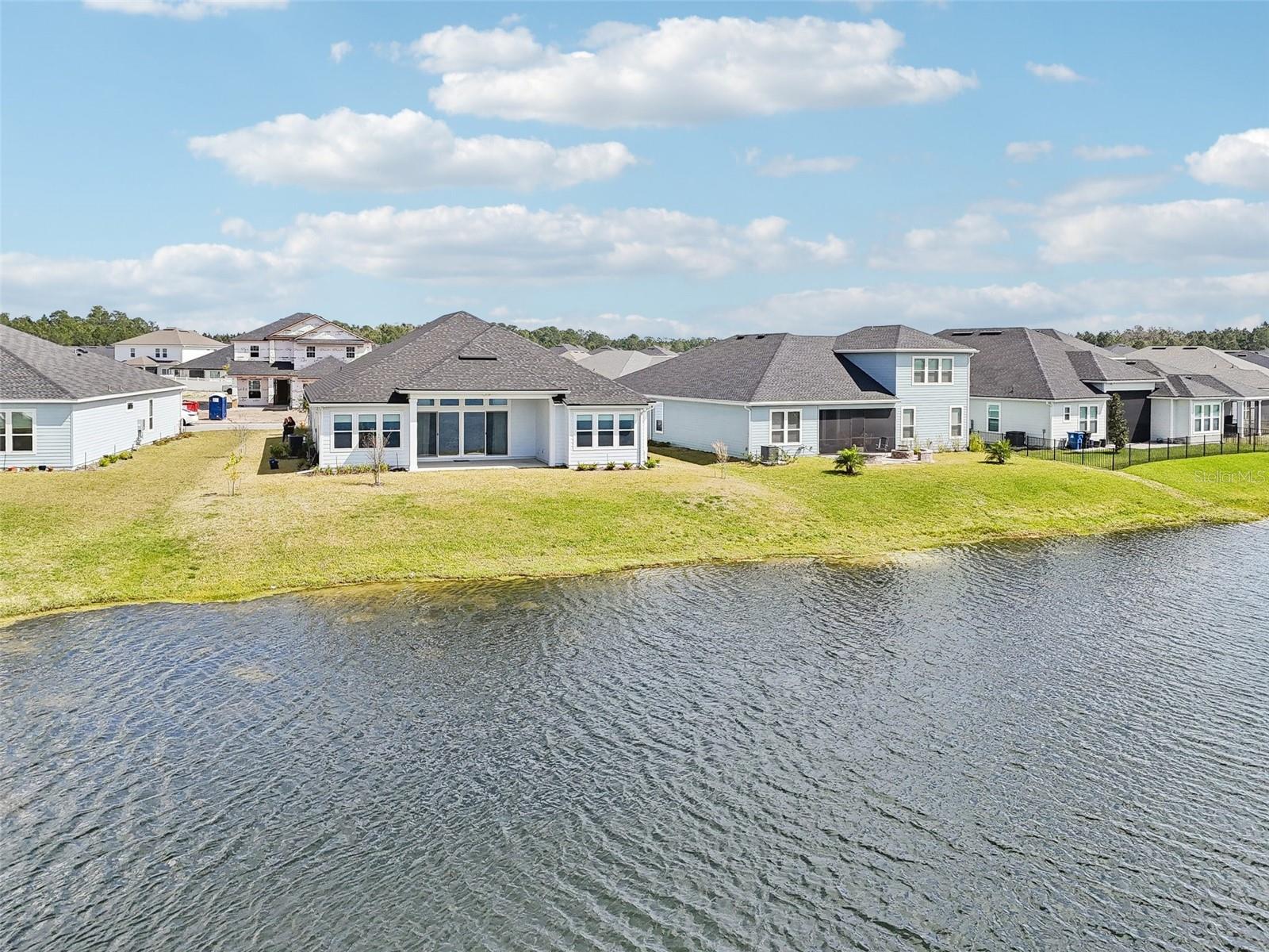 SILVER LANDING - Residential