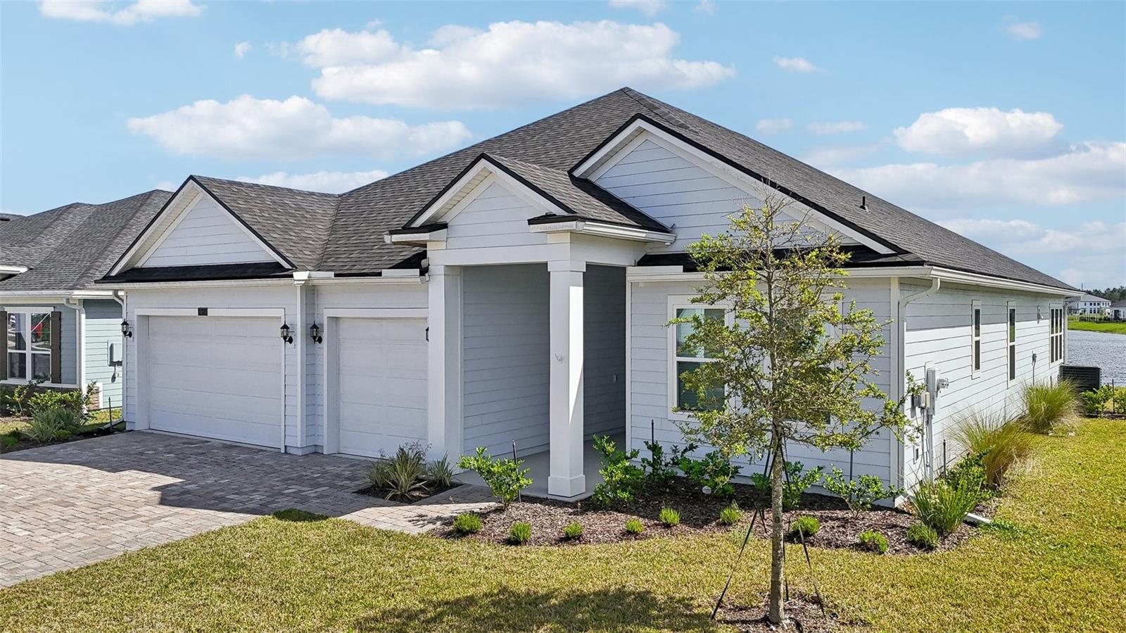 SILVER LANDING - Residential