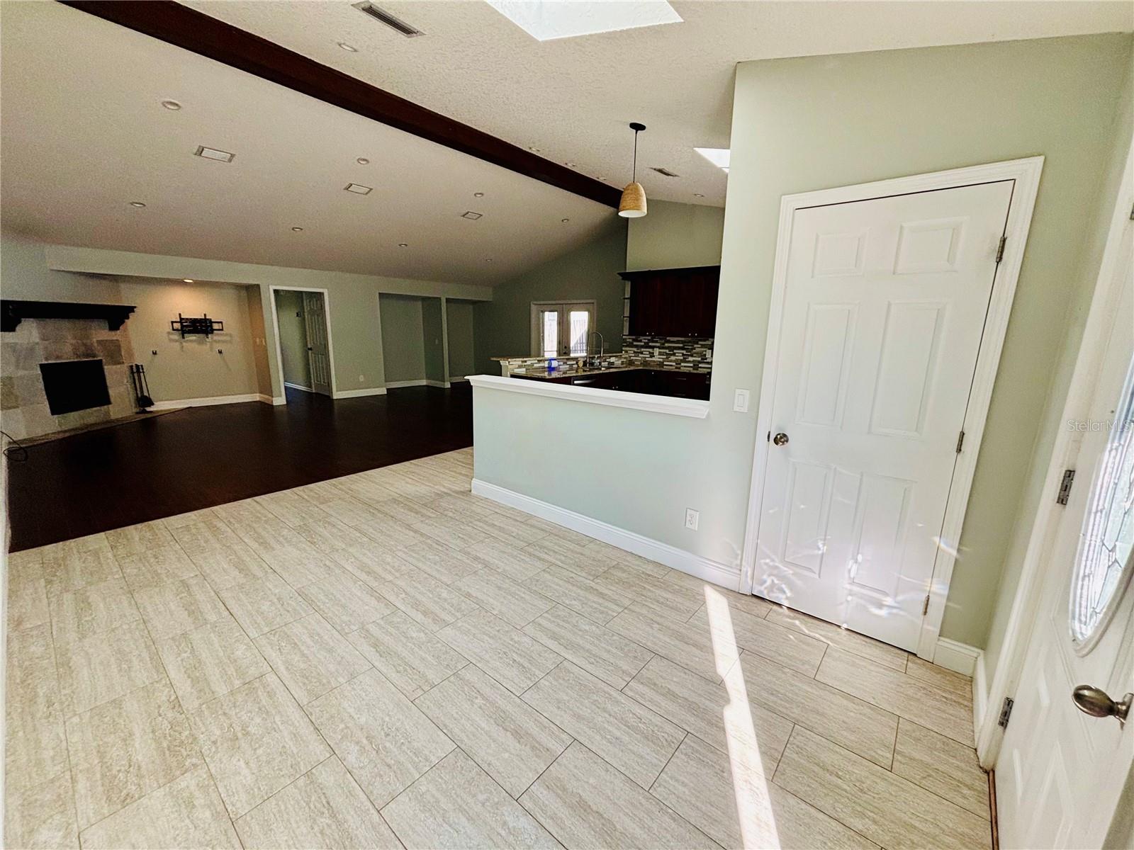 THE WOODS - Residential