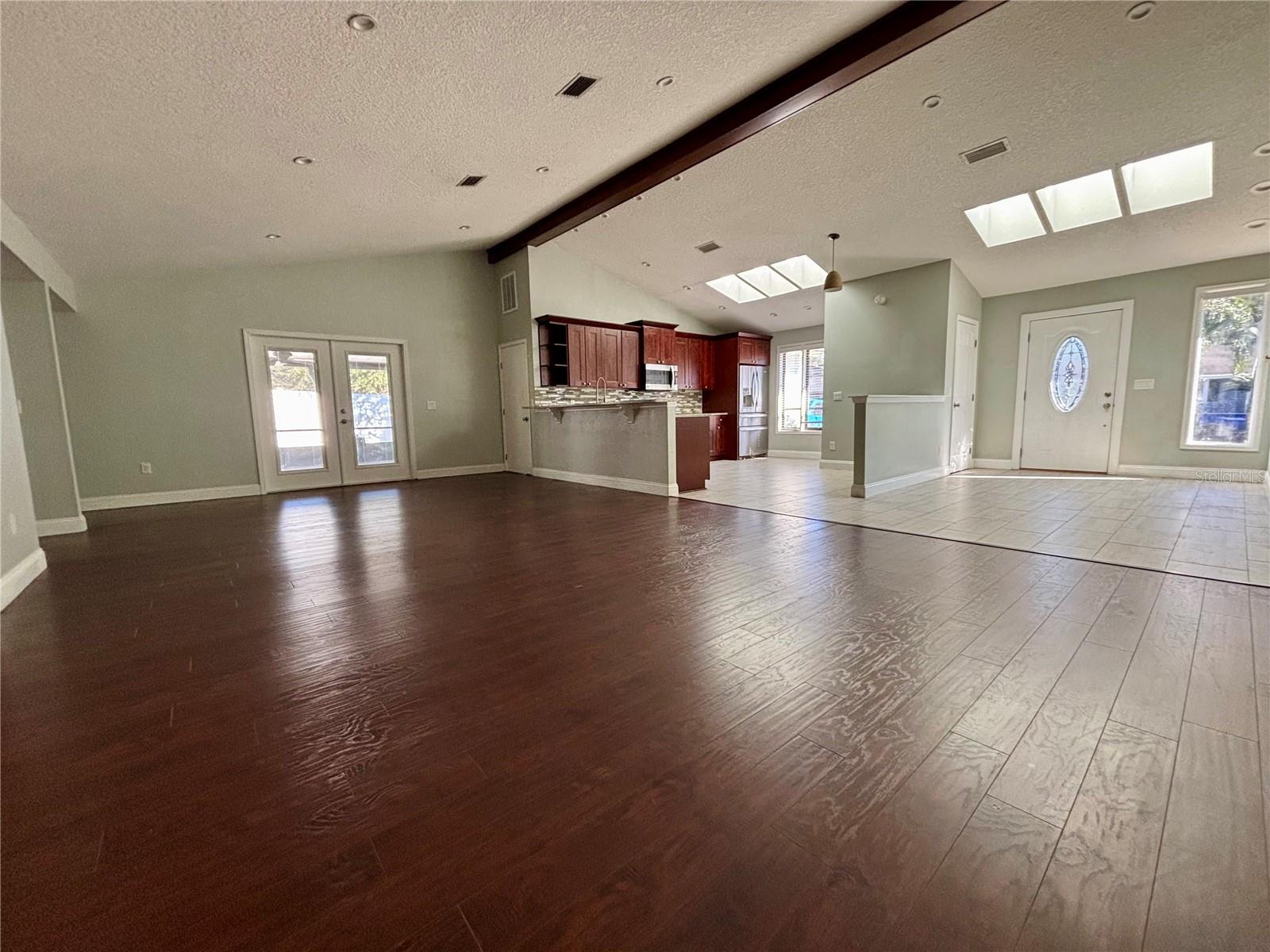 THE WOODS - Residential