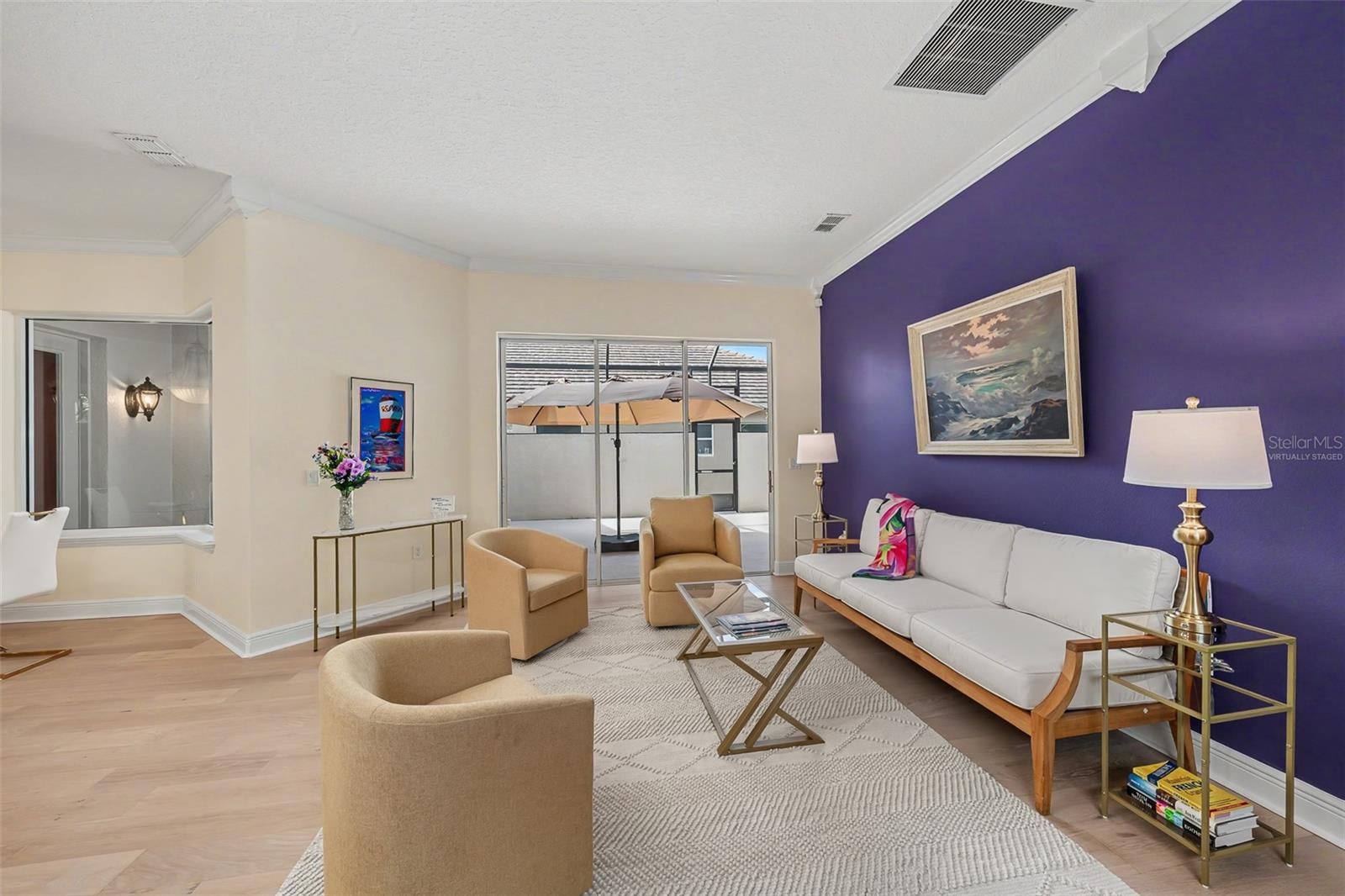522 NEWHALL LANE