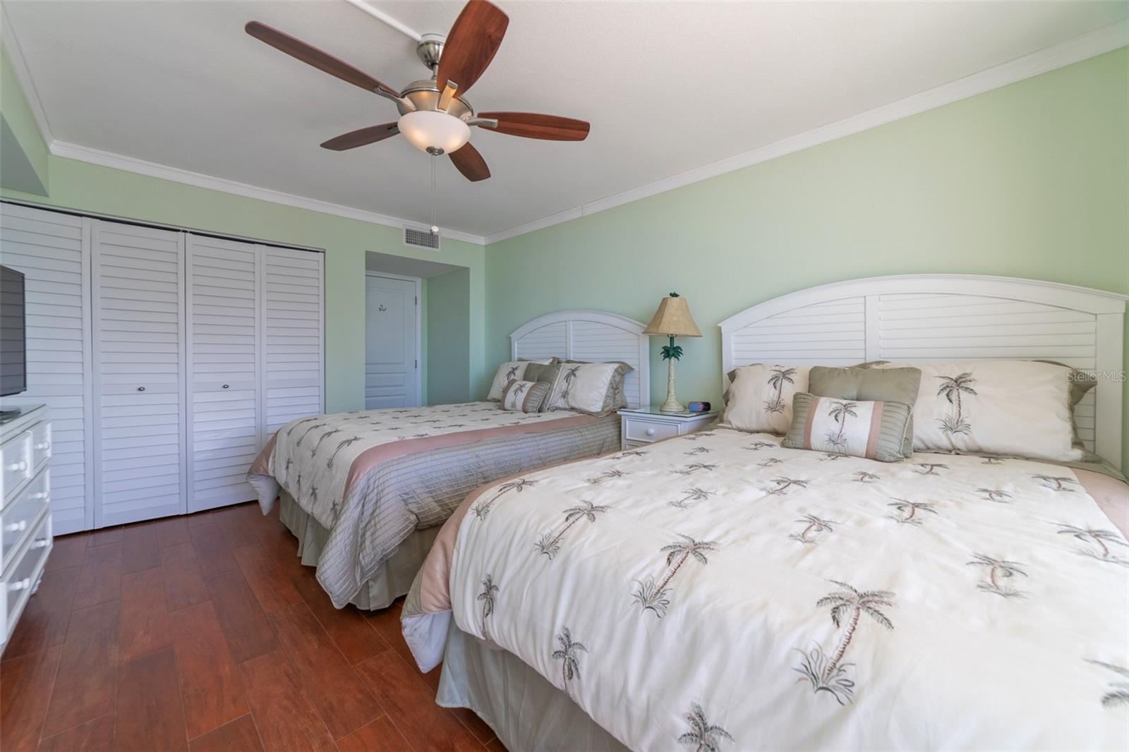 SAND KEY CONDO-SOUTH BEACH 1460 - Residential