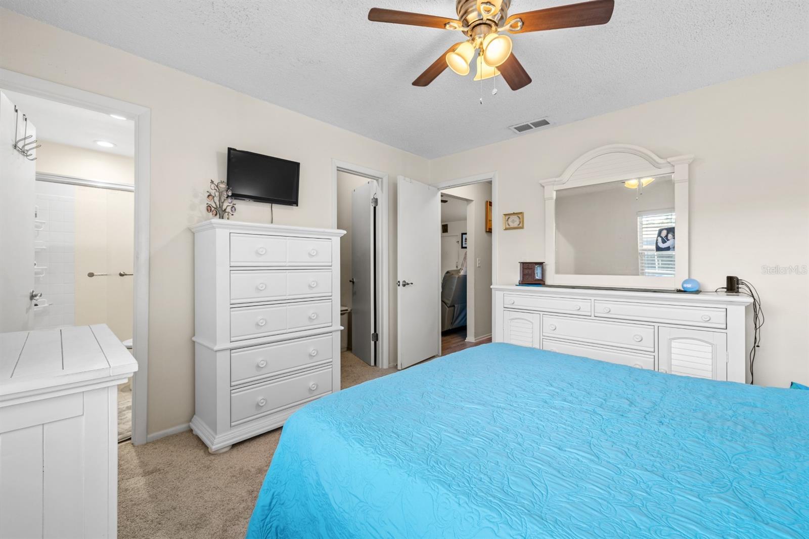 BENT TREE - Residential