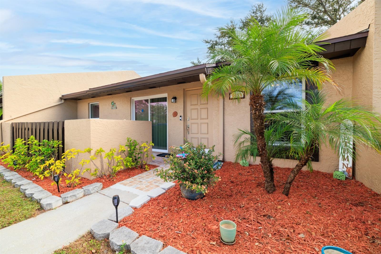 BENT TREE - Residential