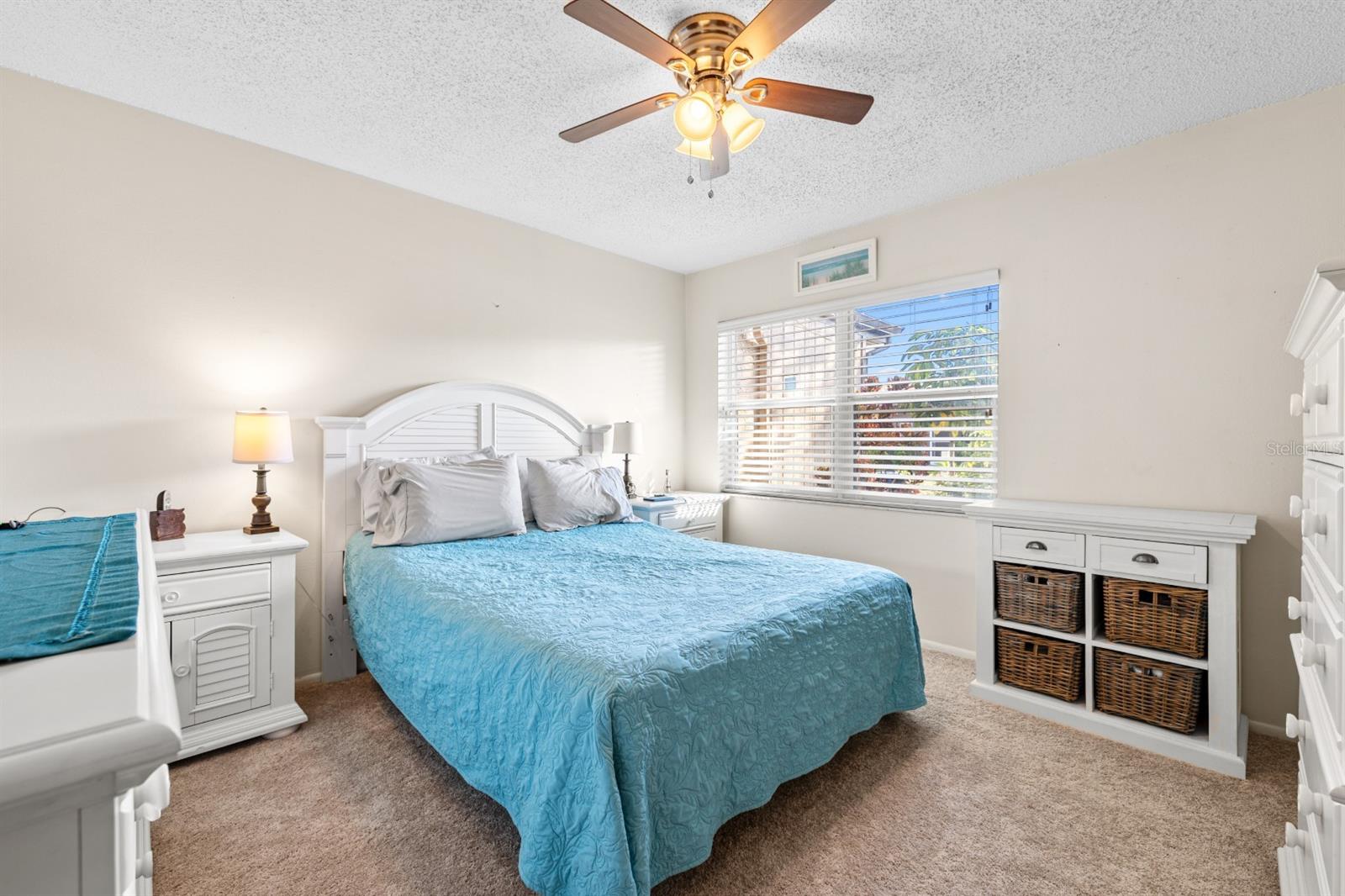 BENT TREE - Residential