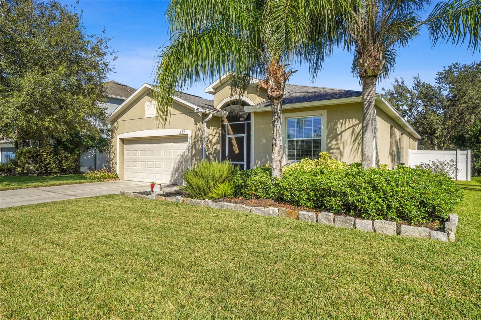 337 BELLA ROSA CIRCLE