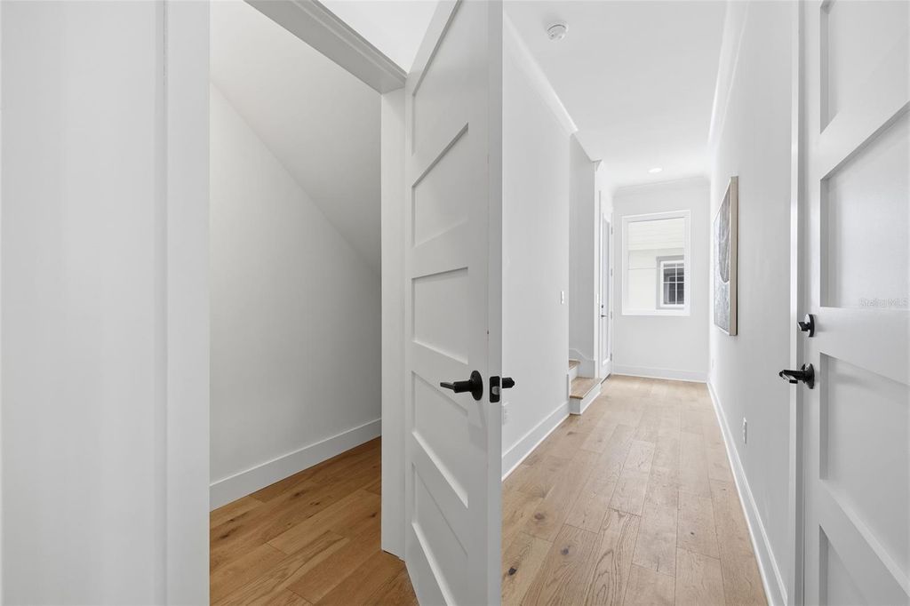 Photo of 407 S Albany Avenue #2, Tampa, FL 33606 (MLS # TB8498322)