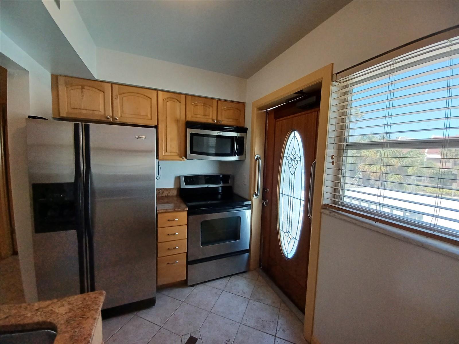 ISLAND VIEW CONDO - Residential