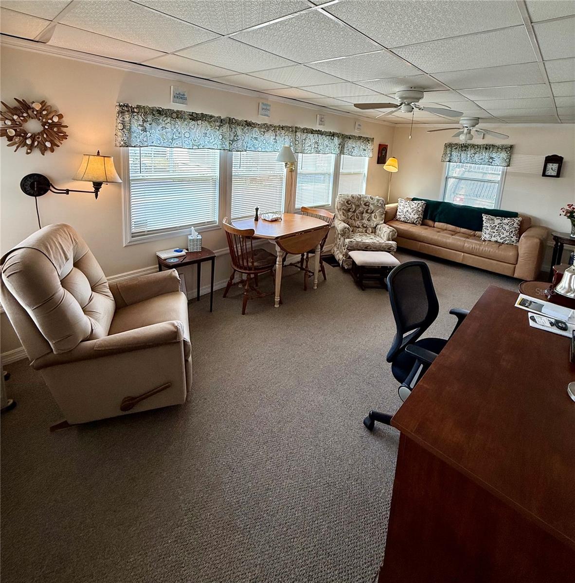 SUNSET PALMS UNREC - Residential