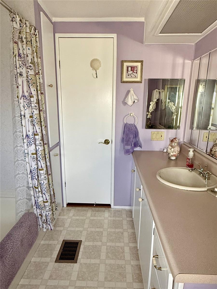 SUNSET PALMS UNREC - Residential