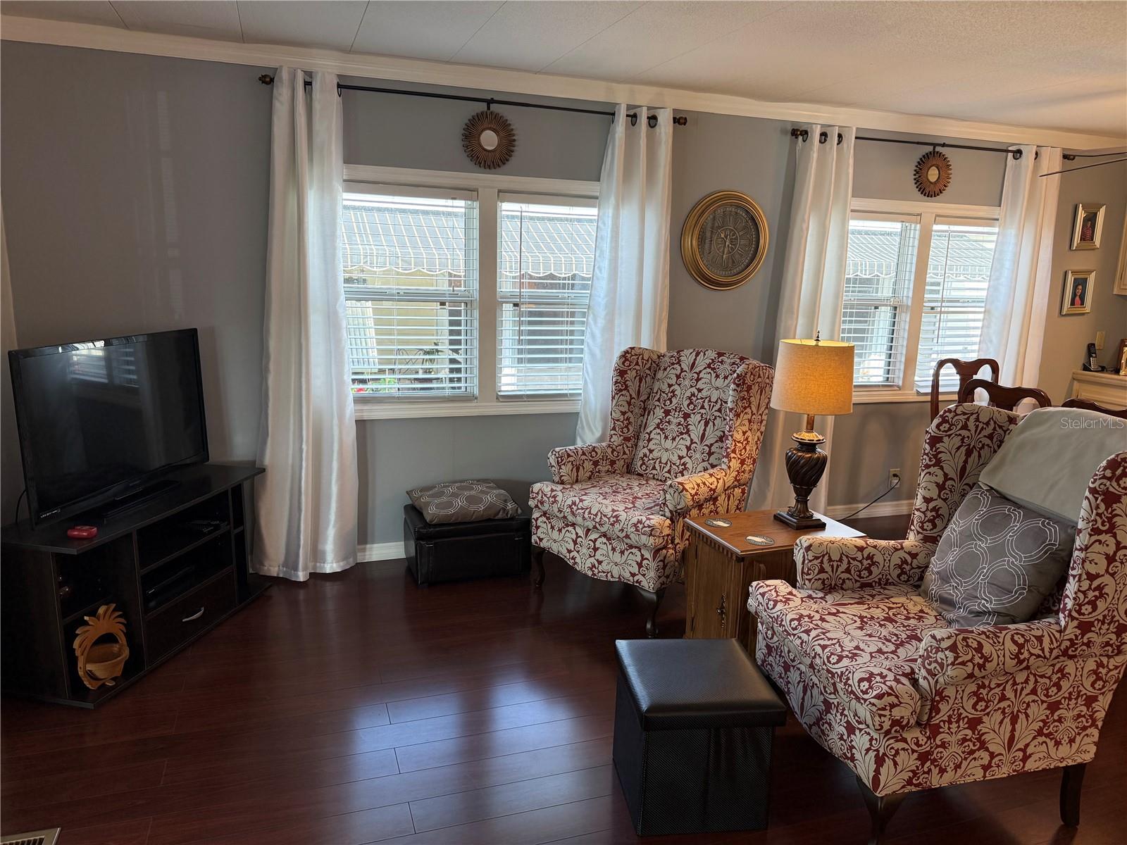 SUNSET PALMS UNREC - Residential