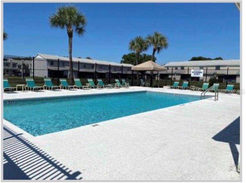 HAMPTON PARK TWNHMS UN 2 - Residential