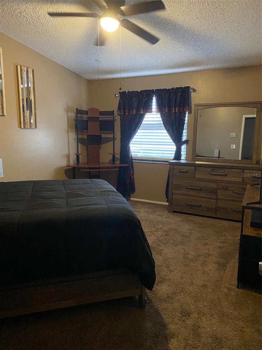 HAMPTON PARK TWNHMS UN 2 - Residential