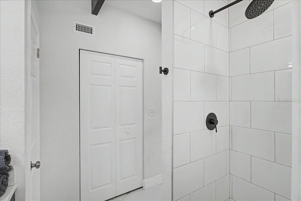 CLAIR MEL CITY UNIT 2 - Residential