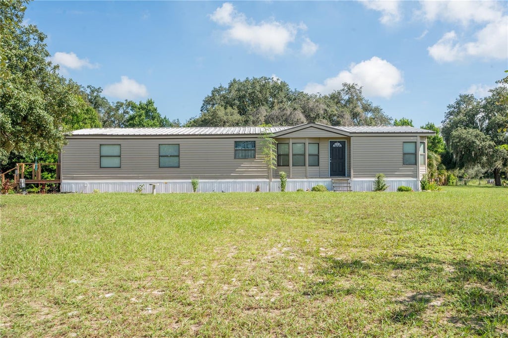 Photo of 2242 Fox Run Lane, Lake Wales, FL 33898 (MLS # L4964984)