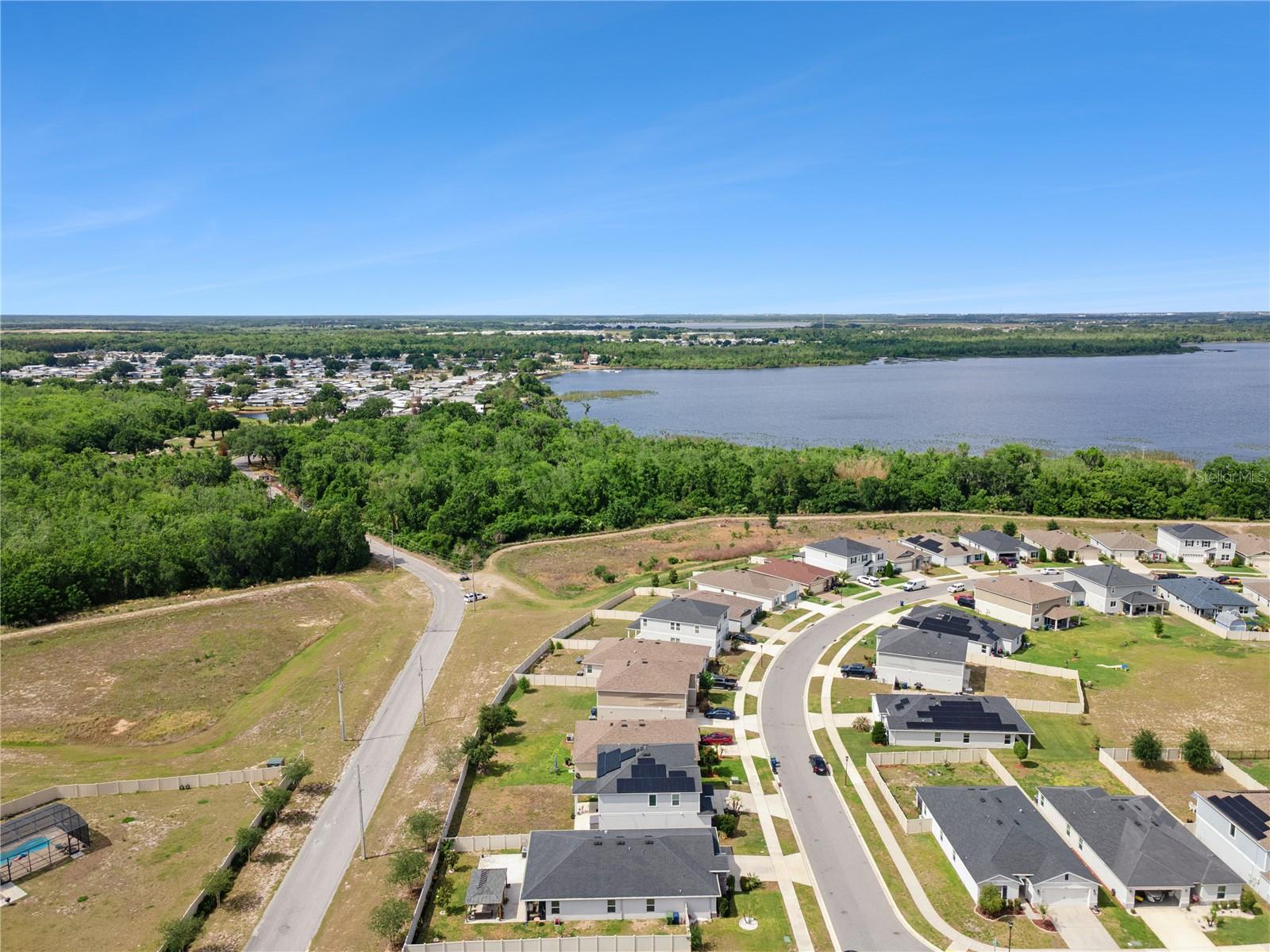 LAKE LUCURNE - Residential