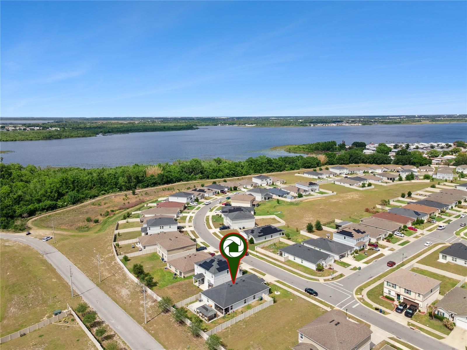 LAKE LUCURNE - Residential
