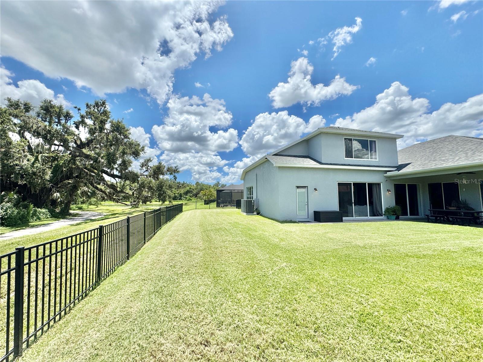 4818 100TH DRIVE E