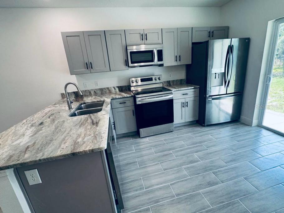 POINCIANA VILLAGE 5 NBHD 1 - Residential Lease