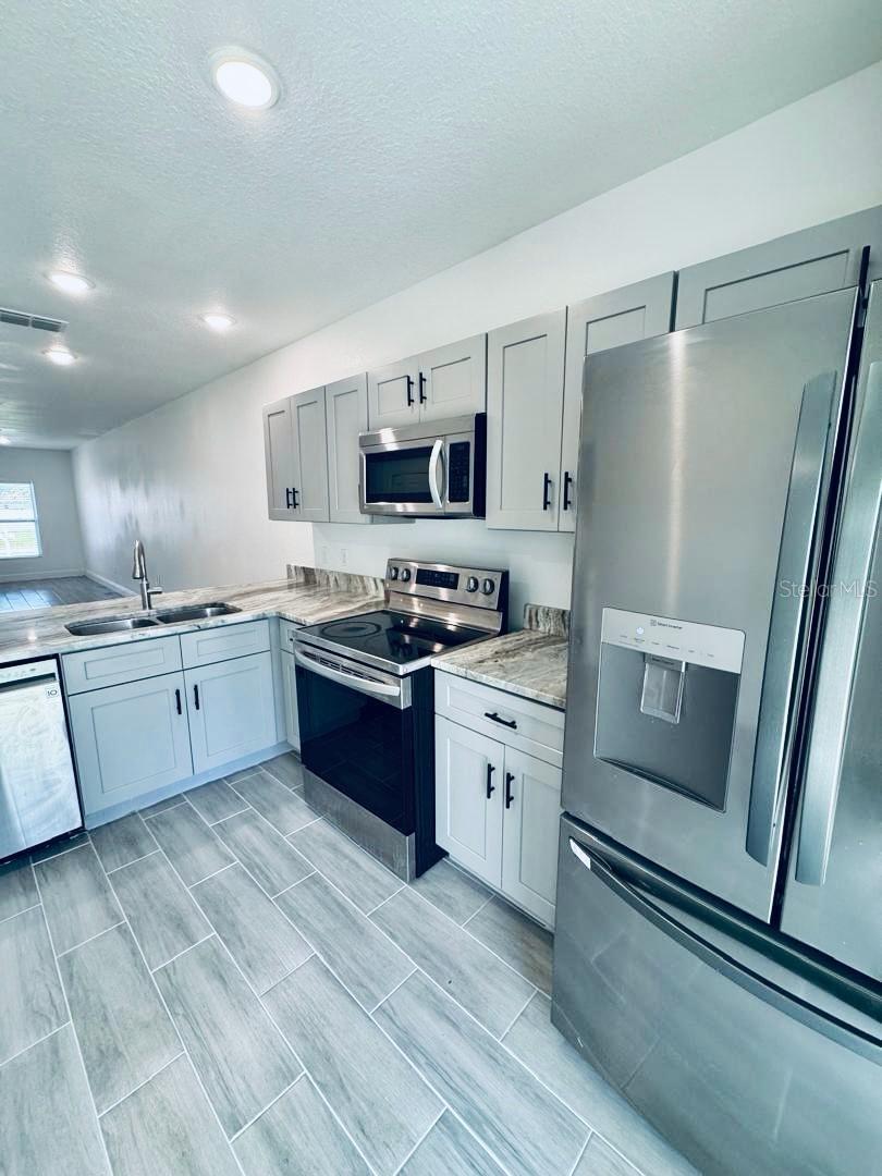 POINCIANA VILLAGE 5 NBHD 1 - Residential Lease
