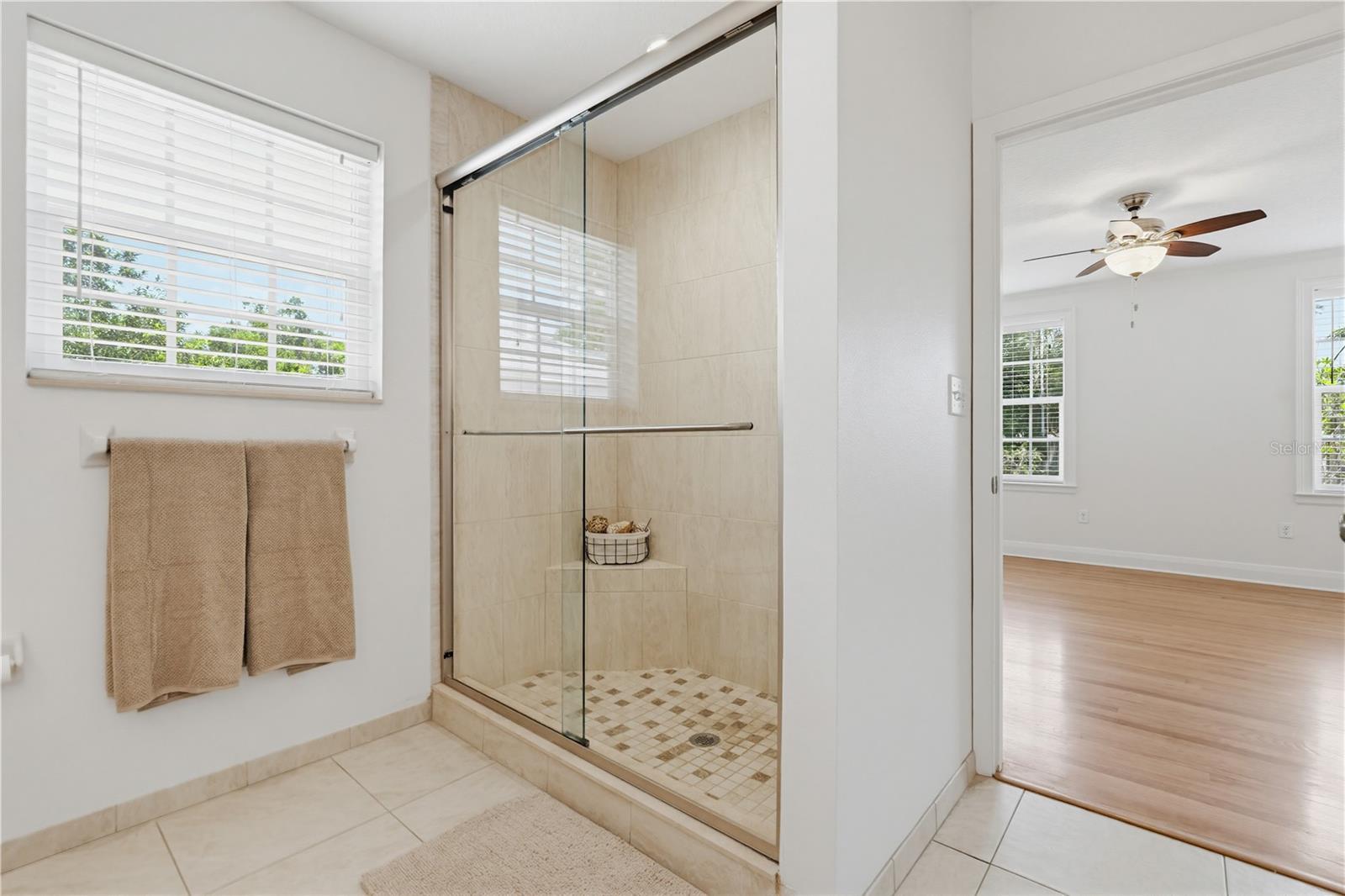 GRAY GABLES - Residential