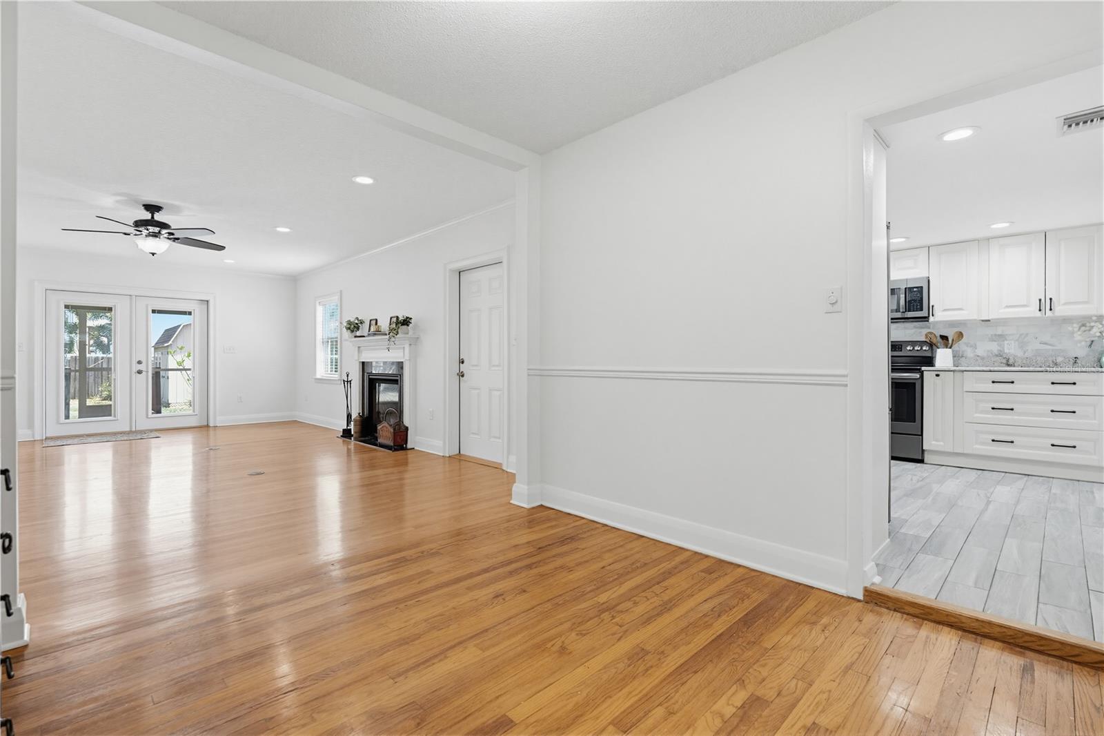 GRAY GABLES - Residential