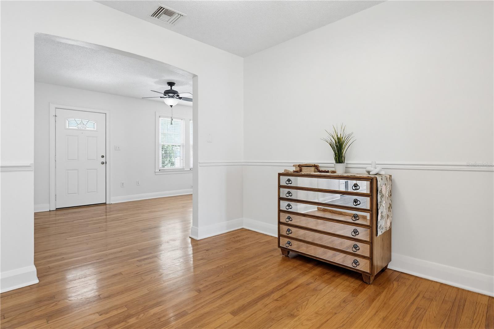 GRAY GABLES - Residential