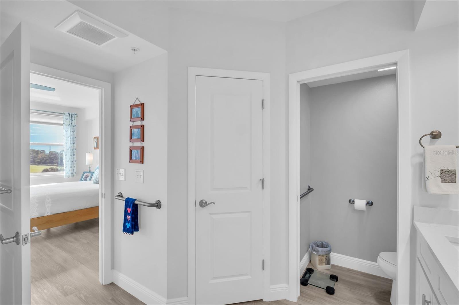 GOLF LAKE CONDO 7 AT EAST BAY - Residential