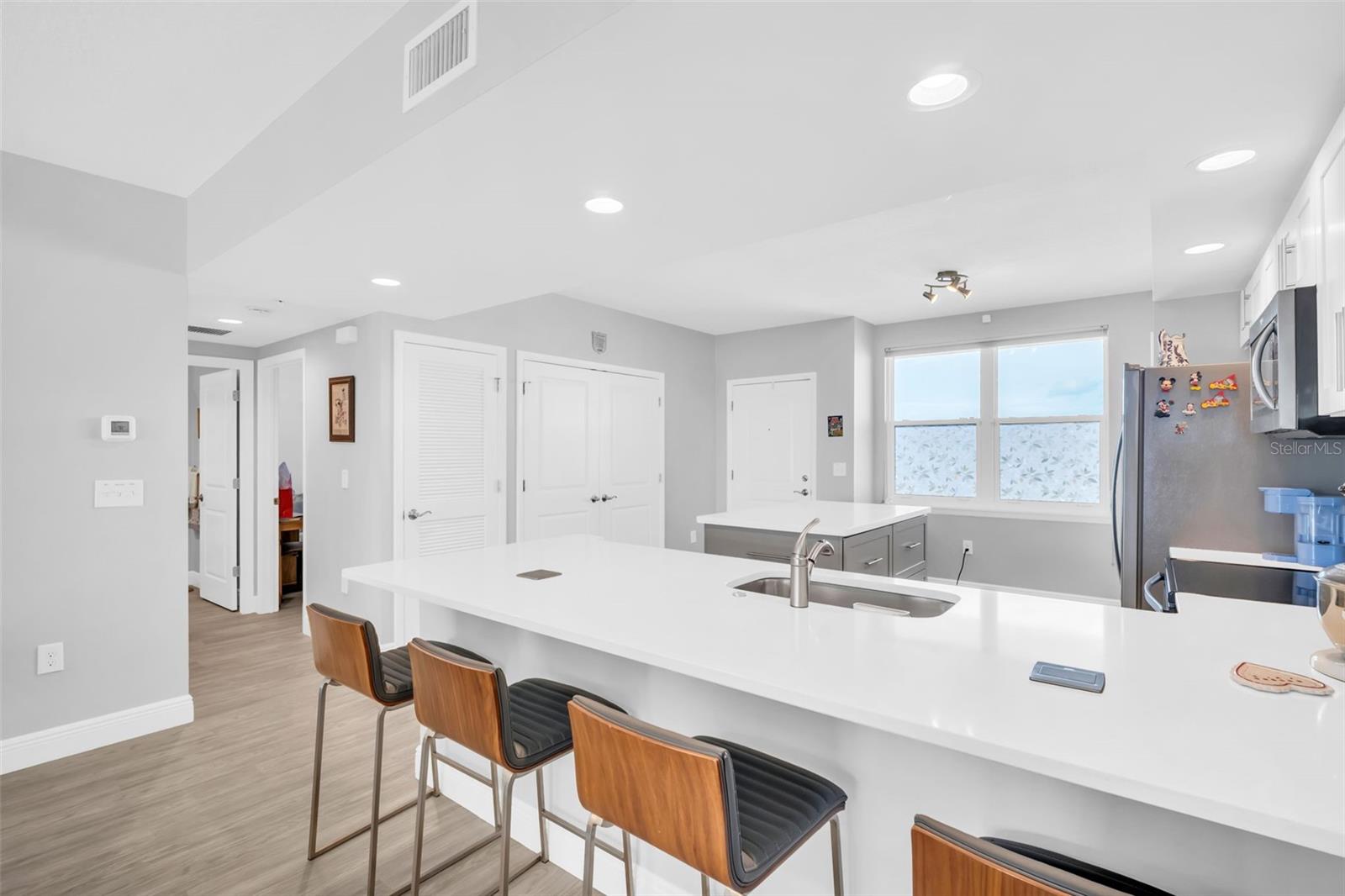 GOLF LAKE CONDO 7 AT EAST BAY - Residential