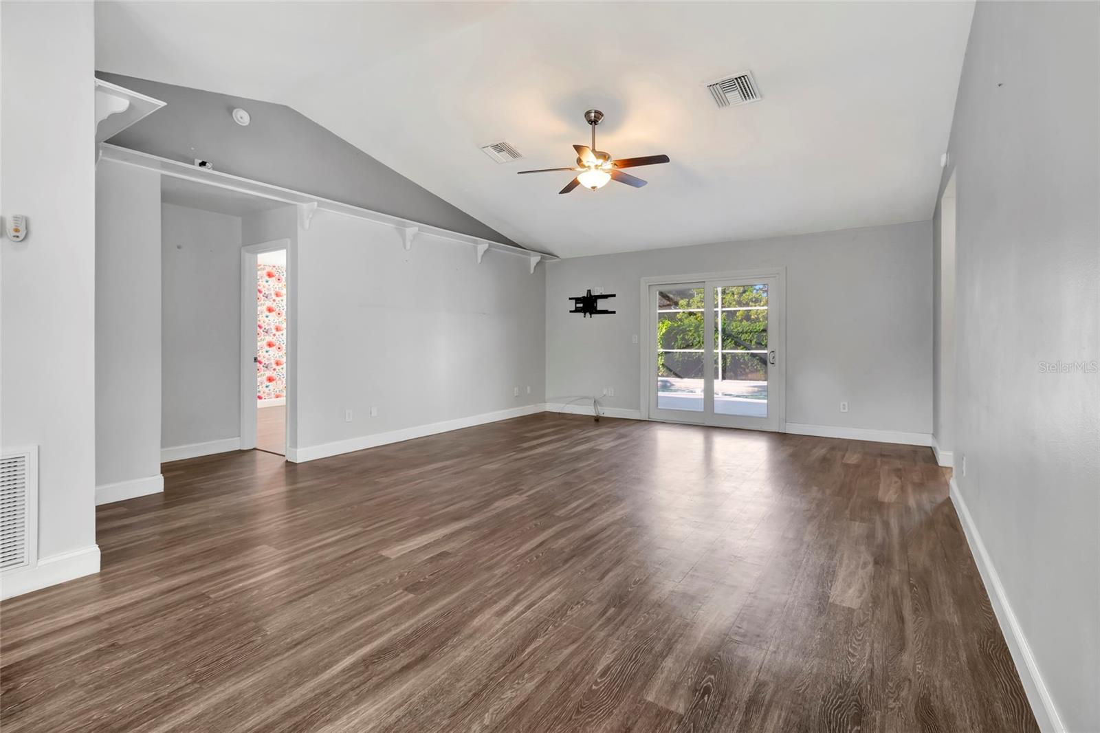 GARDENS THE - Residential