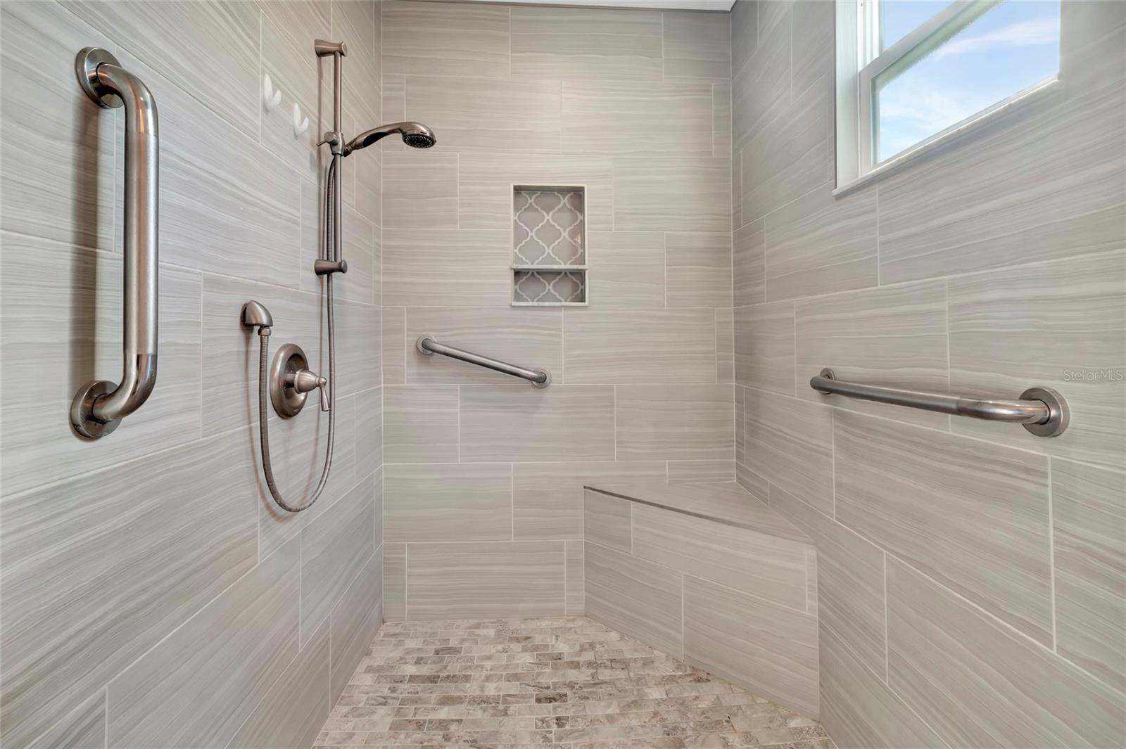 GARDENS THE - Residential