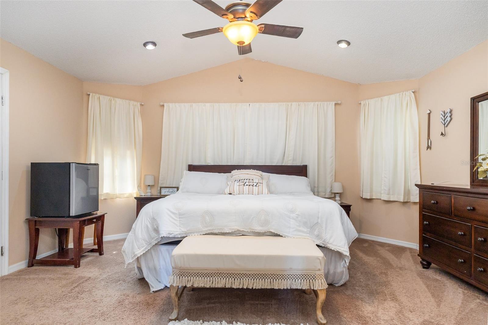 ARIETTA PALMS - Residential