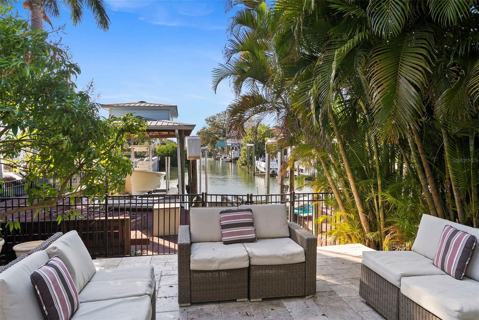 STONEY POINT SUB A RESIDENCE - Residential