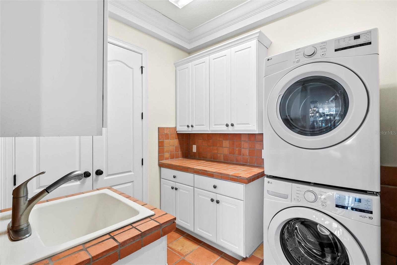 STONEY POINT SUB A RESIDENCE - Residential