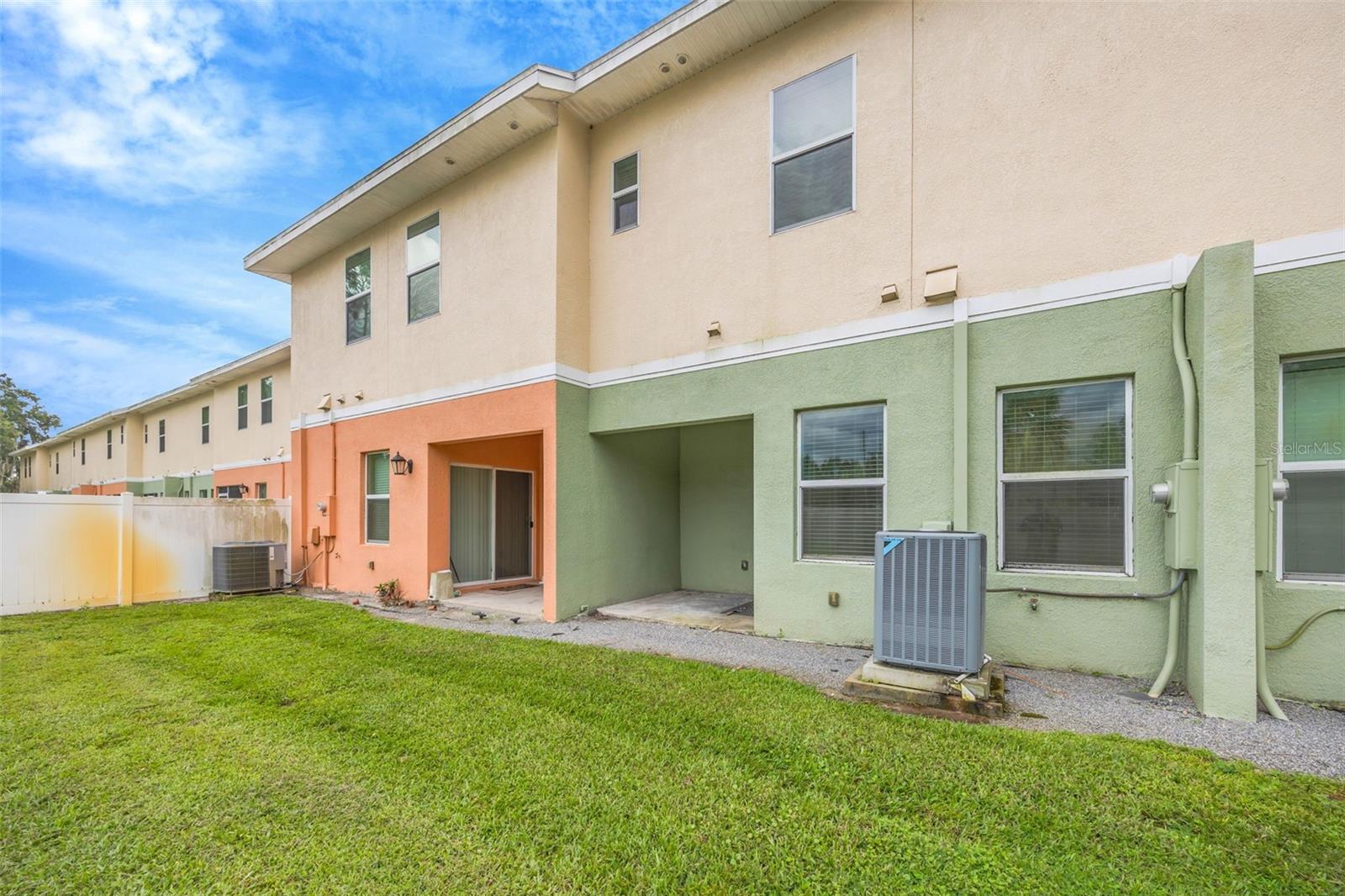 ALEXANDER WOODS TWNHM - Residential Lease