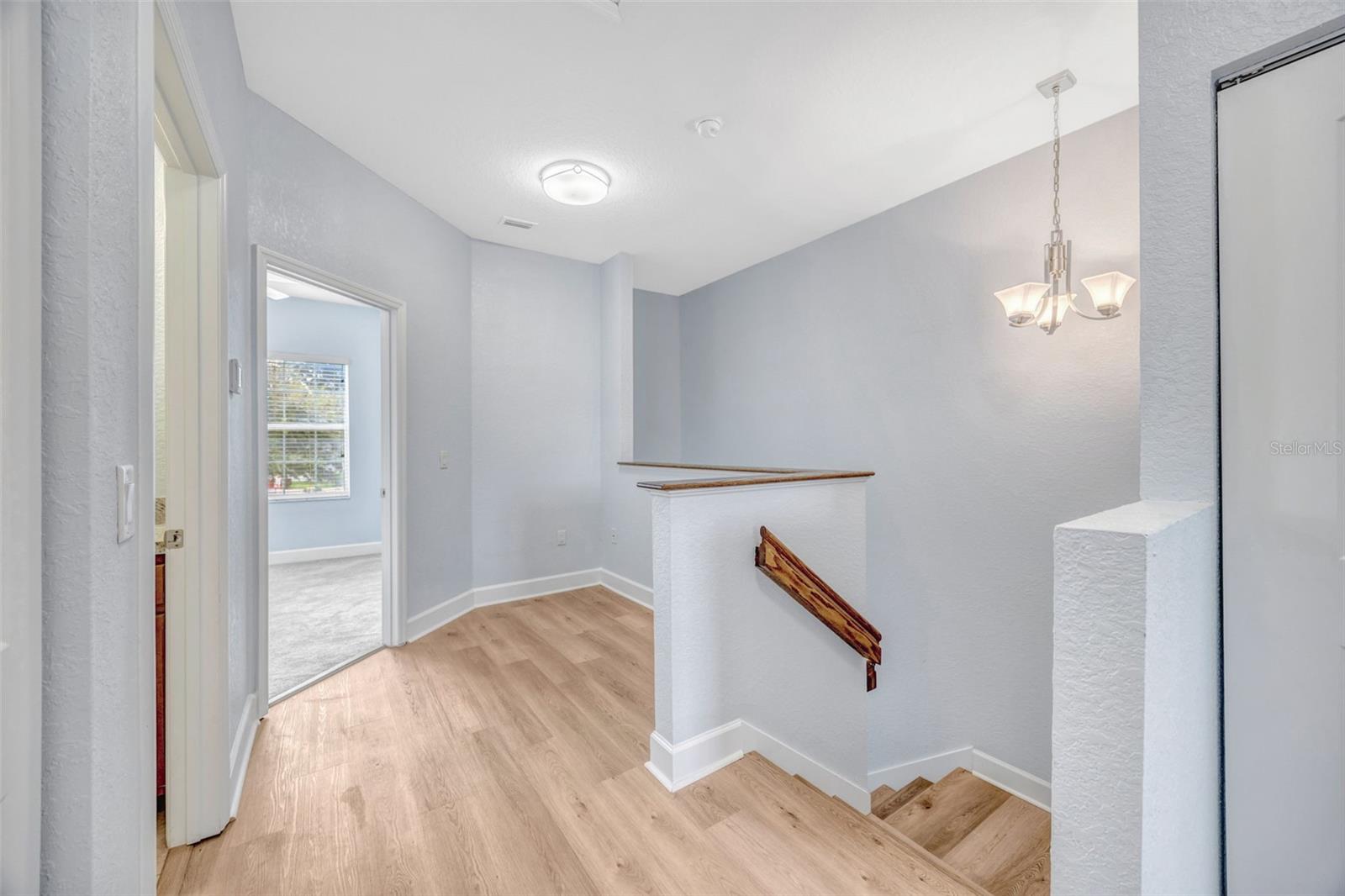 ALEXANDER WOODS TWNHM - Residential Lease
