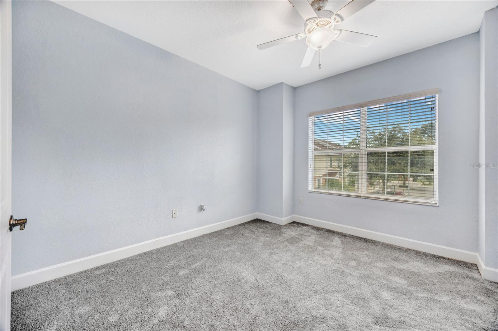 ALEXANDER WOODS TWNHM - Residential Lease